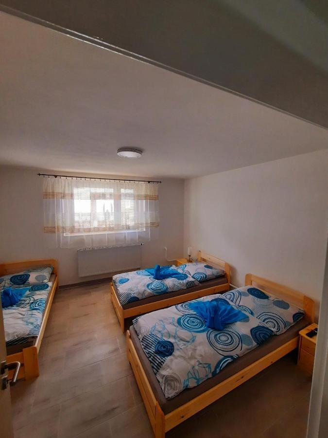 Apartman Sen Petrov Zewnętrze zdjęcie